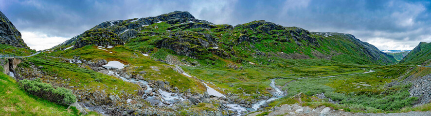 Die atemberaubende und höchste Gebirgsstraße Nordeuropas -Sognefjellet
