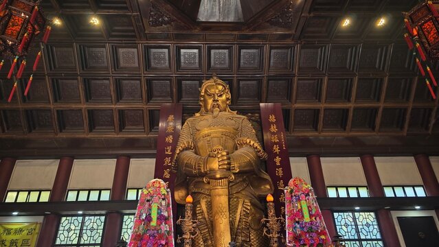 The giant golden statue of Che Kung Miu in Che Kung Templeม Sha Tin, Hong Kong- 12 Feb, 2025