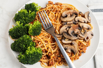 spaghetti with broccoli and mushrooms