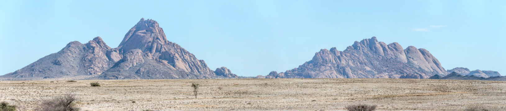 granite inselberg mountain range in desert, Grosse Spitzkoppe, Namibia