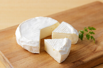 カマンベールチーズ　Camembert cheese