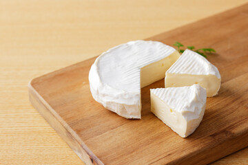 カマンベールチーズ　Camembert cheese