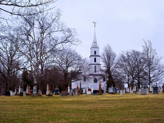 église et cimetière en Amérique du nord 
