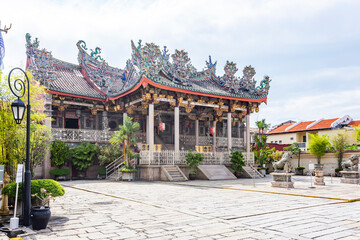 Naklejka premium Beautiful Khoo Kongsi Clan Temple in Georgetown, Penang, Malaysia