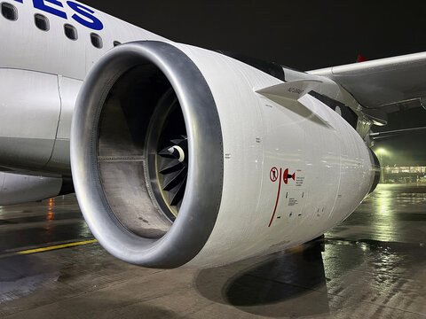 Airbus A320 IAE V2500 Aircraft Jet Engine