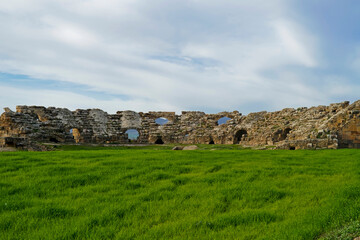 L'area archeologica di Chemtou,con i resti dell'antica città Romana e le miniere di estrazione...
