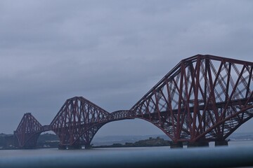 Naklejka premium Forth Bridge over the Firth of Forth