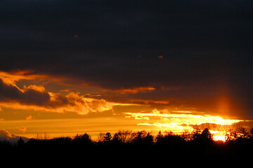 Fototapeta premium Sonnenuntergang mit KI bearbeitet