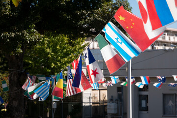 地域の運動会の万国旗