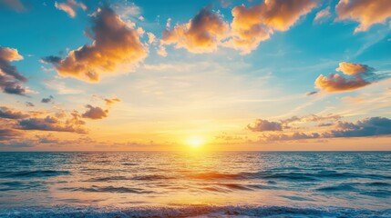 Fototapeta premium Breathtaking Sunrise Over a Clean Ocean with Calm Clouds