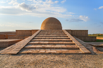 Stupa of Fayaz Tepe, a Buddhist archaeological site in the Termez oasis, in the Surxondaryo Region of southern Uzbekistan, Central Asia © Alexandre ROSA