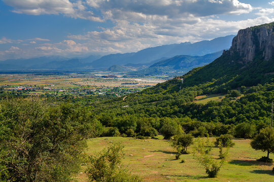 Valley of river Pinios at Pindos mountains, Greede
