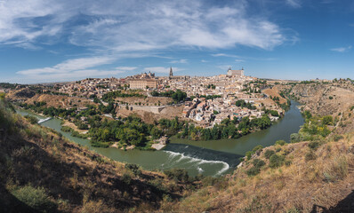 Fototapeta premium panoramic view of Toledo