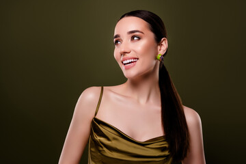 Photo of charming stunning happy lady celebrity advertise new collection over khaki color background