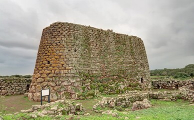 ruines de la civilisation nuragique en Sardaigne 
