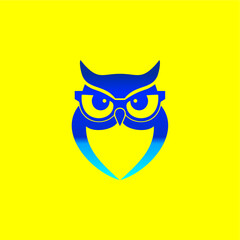 Smart Owl Logo with yellow bg color