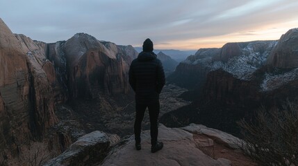 Fototapeta premium Majestic Mountain View - Traveler Admiring Breathtaking Valley From Summit