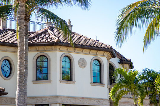 Tropical house