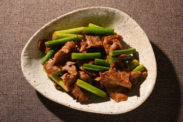 豚肉とニンニクの芽のオイスターソース炒め