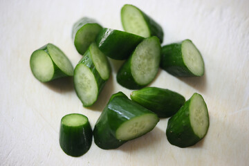 カットしたキュウリ