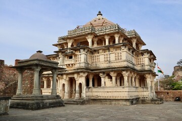 インド　クンバルガール　kumbhalgarh   fort  寺院