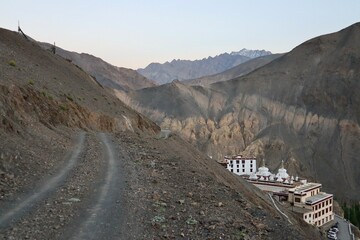 インド　ラダック　ラマユル