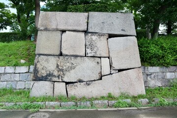 日本　大阪城の石垣