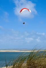 Parapente, Site protégé de la Dune du Pilat, Réserve du Banc d'Arguin, 33, Gironde, France