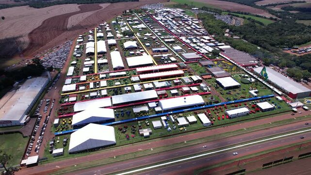 Show Rural em Cascavel, maior evento agropec&uacute;ario do Brasil