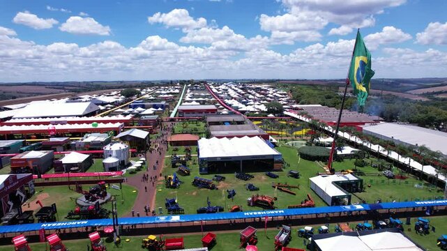Show Rural em Cascavel, maior evento agropec&uacute;ario do Brasil