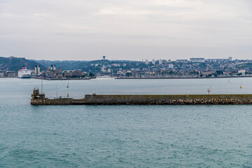 Fototapeta premium A view out of the inner harbour at Portsmouth, UK in early Autumn