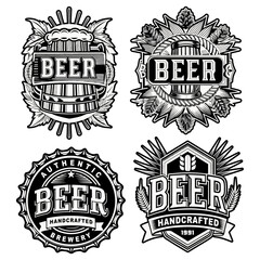 Obraz premium Beer logo set with frothy mugs, golden wheat stalks for beer industry and brewery branding and handcrafted brews. Beer emblem for bar