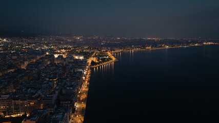 Obraz premium Establishing View of Thessaloniki, waterfront, Greece
