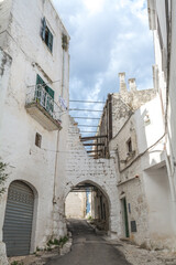 Obraz premium Street in Ostuni white city (Città Bianca), Puglia, Italy