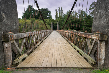 Obraz premium Clifden Suspension Bridge, New Zealand