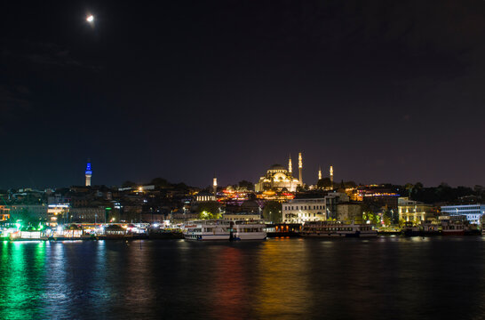 Panoramiczny widok na Istambuł 2024