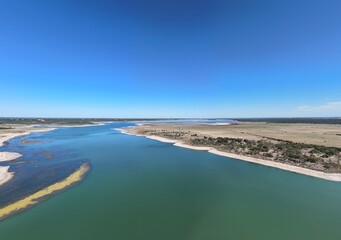 Teal colored waters of Stillhouse Lake