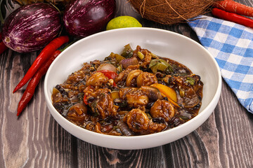 Squid with vegetables in oyser sauce