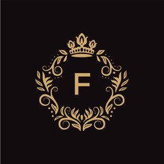 F letter logo design with black background in illustrator, vector logo modern alphabet font overlap style. calligraphy designs for logo, Poster, Invitation, etc.