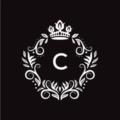 C letter logo design with black background in illustrator, vector logo modern alphabet font overlap style. calligraphy designs for logo, Poster, Invitation, etc.
