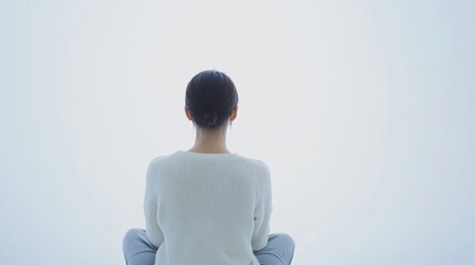 Rare illness patient attending a wellness seminar on managing symptoms. Featuring health education and empowerment