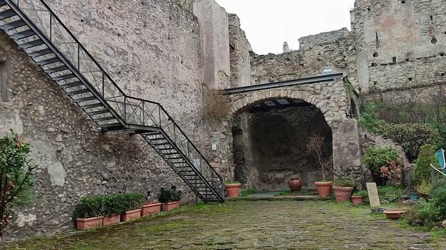 Salerno - Piazza d'Armi nel Castello di Arechi