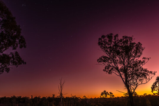 When night meets the morning, a pre sunrise strar photo