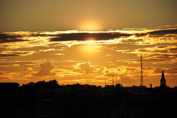 Naklejka premium Goldener Sonnenuntergang in Stockholm