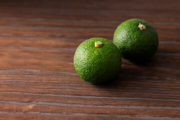 すだち　Sudachi (Japanese citrus)