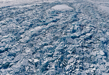 Shattered Ice Layers – A Winter Phenomenon of Lake Baikal