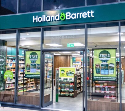 holland and barrett health food store