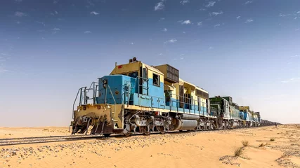 A powerful diesel locomotive of the ore train that crosses the Sahara desert in Mauritania © Louis-Michel DESERT