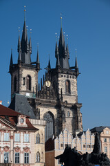 Fototapeta premium Gothic Church of the Mother of God before Tyn, popular tourist destination at the Old Town square in Prague, Czech Republic