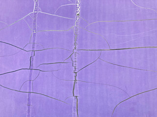 vinilo morado plástico con textura quemado cuarteado por el calor sol exterior IMG_0113-as25